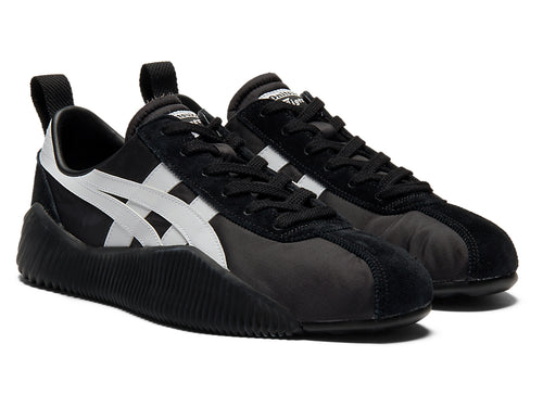 Onitsuka Tiger Acromount Sneakers - Black / White