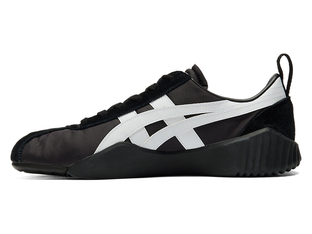 Onitsuka Tiger Acromount Sneakers - Black / White