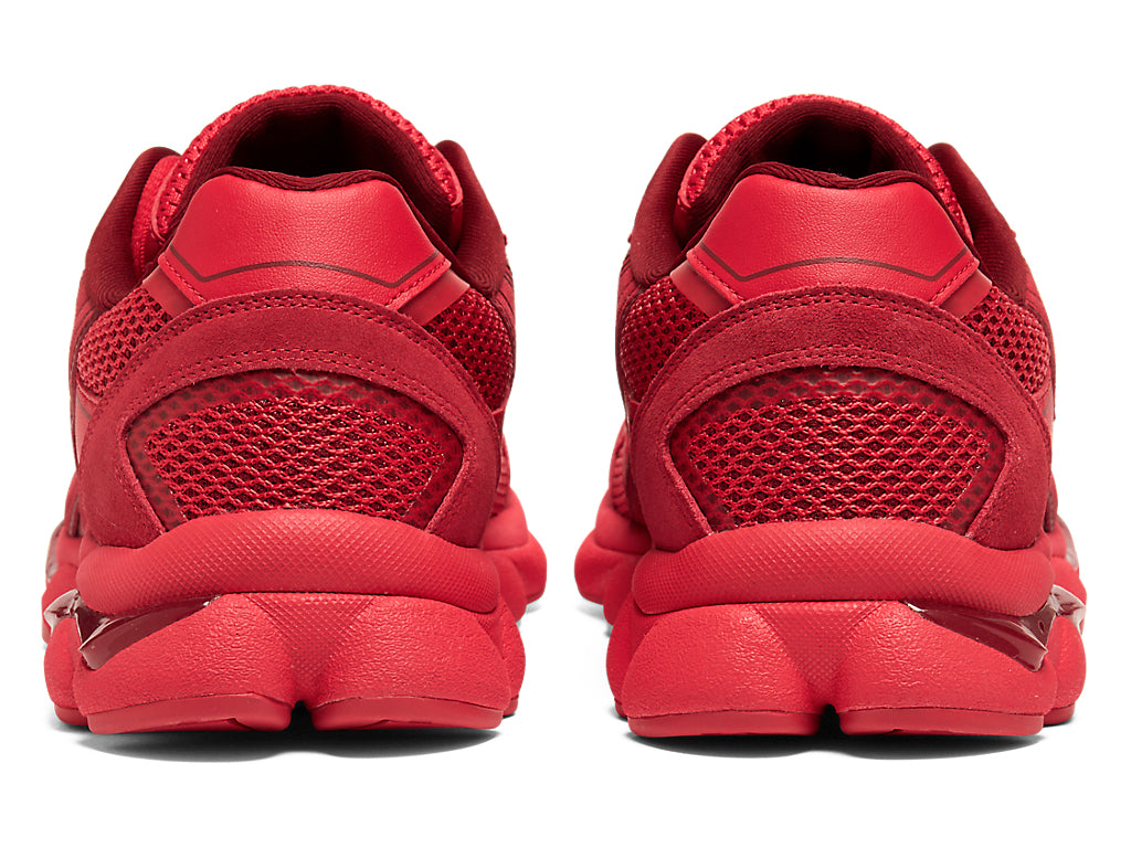 Onitsuka Tiger Tigrun Sneakers - Classic Red / Classic Red