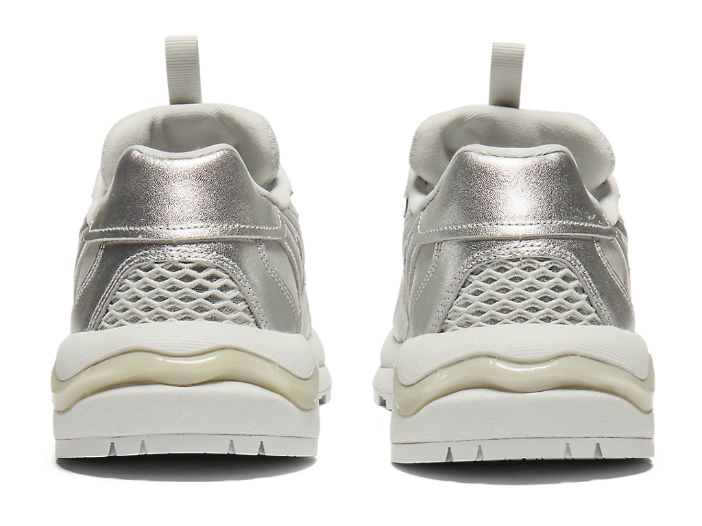 Onitsuka Tiger Tigtrail Sneakers - Glacier Grey / Pure Silver
