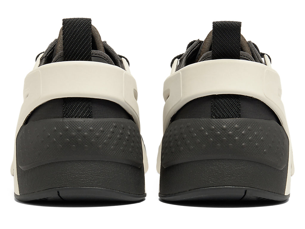 Onitsuka Tiger Big Logo Trainer 2.0 Sneakers - Black / Cream